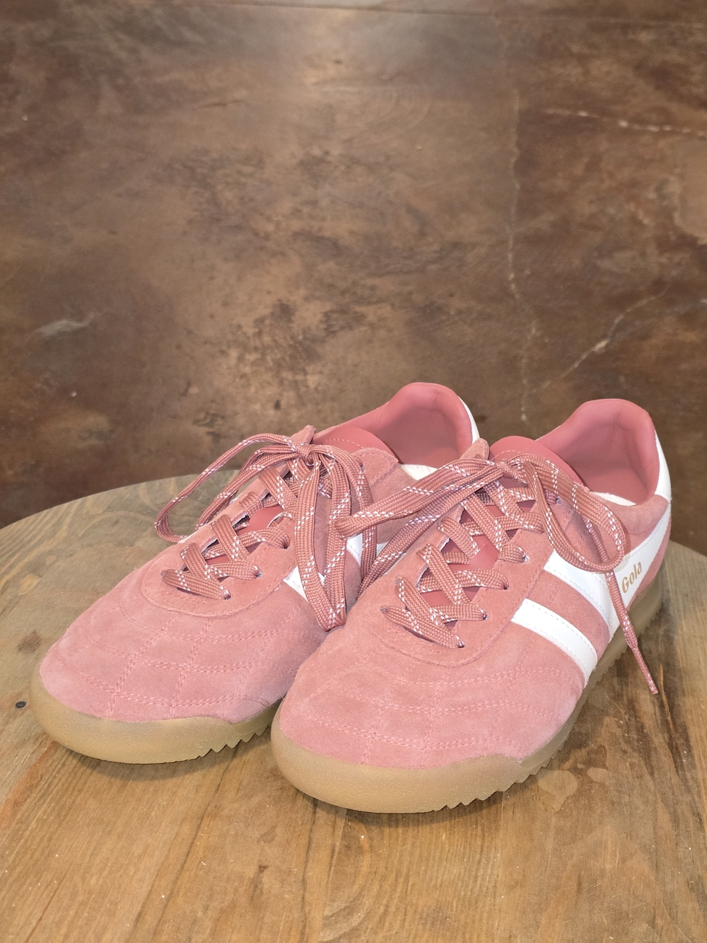 Gola Classics Stadium Suede Sneakers Chalk Pink Off White Women's 8